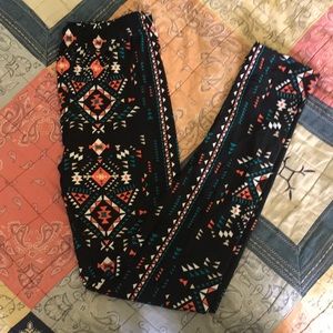 aztec leggings